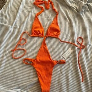 NWT Frankie’s Bikinis April Plissé Monokini One Piece Swim bikini Papaya Small